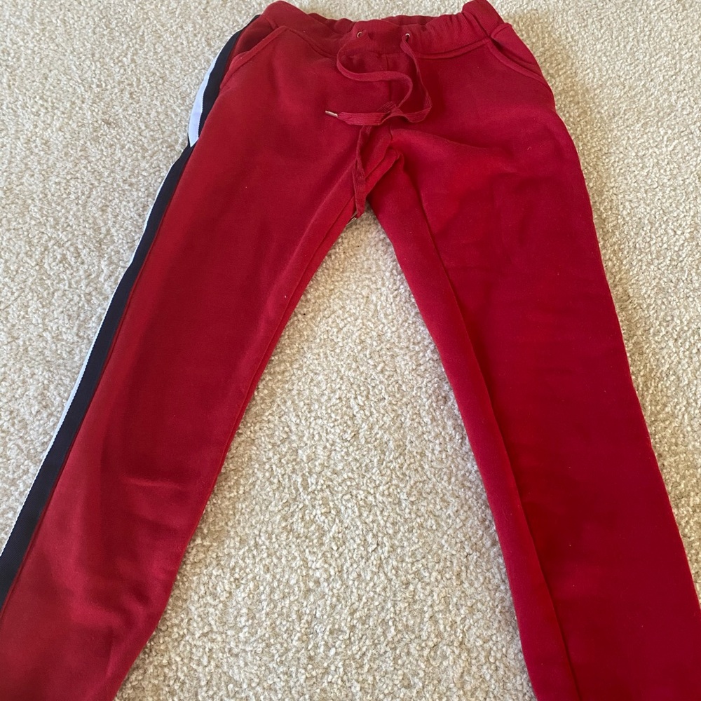 Red joggers - Picture 2 of 2
